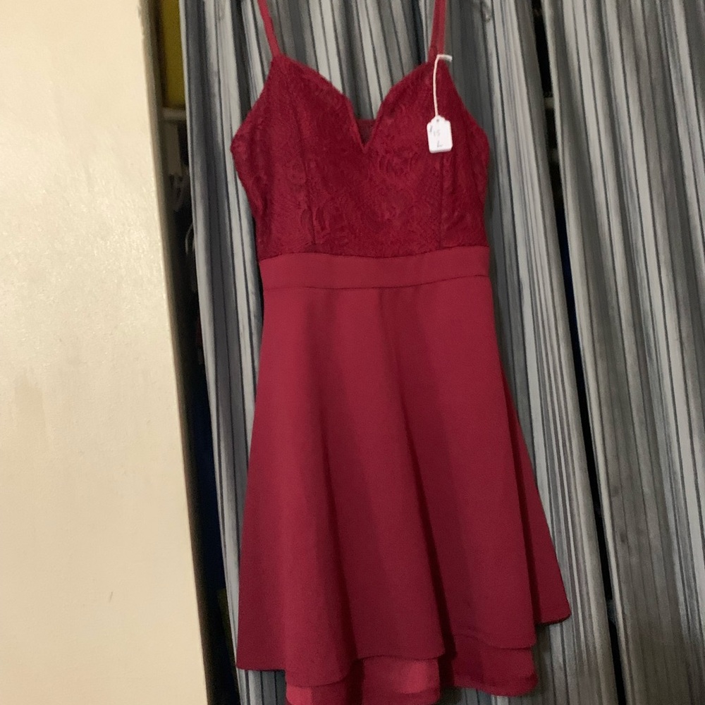 Elegant Red Lace Dress